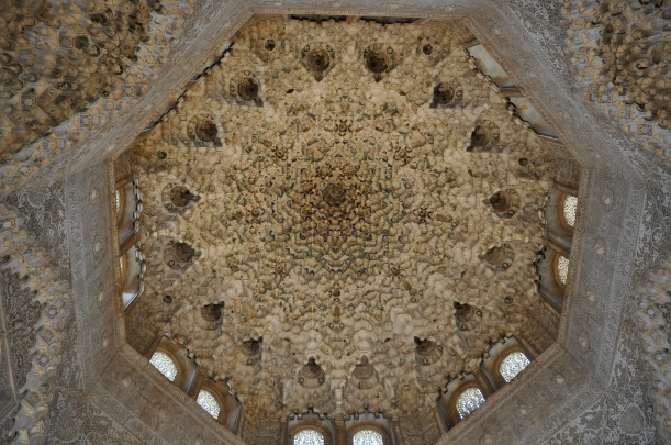alhambra ceiling